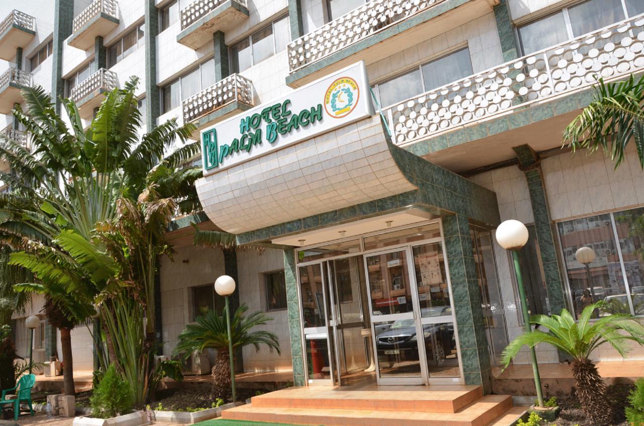 Hotel Palm Beach วากาดูกู ภายนอก รูปภาพ